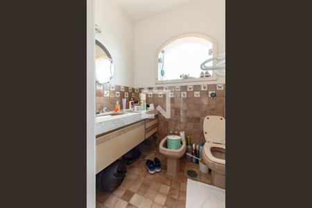 Casa à venda com 405m², 3 quartos e 4 vagas Casa à venda com 405m², 3 quartos e 4 vagasBanheiro de serviço