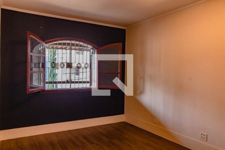 Casa à venda com 250m², 3 quartos e 4 vagasQuarto 2