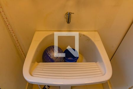 Casa à venda com 250m², 3 quartos e 4 vagasÁrea de Serviço