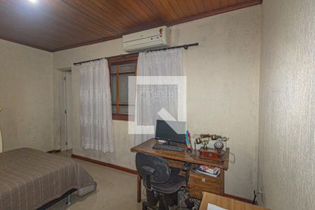 Casa à venda com 350m², 5 quartos e 5 vagasSuíte 2