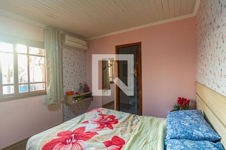 Casa à venda com 350m², 5 quartos e 5 vagasSuíte 4