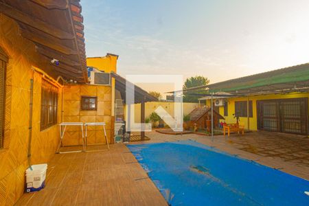Casa à venda com 350m², 5 quartos e 5 vagasPiscina