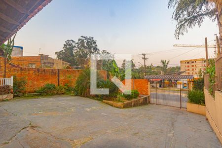 Casa à venda com 350m², 5 quartos e 5 vagasPátio da frente