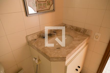 Apartamento para alugar com 173m², 4 quartos e 4 vagasBanheiro Social - Pia