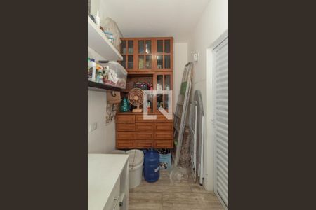 Casa à venda com 234m², 2 quartos e 4 vagasLavanderia