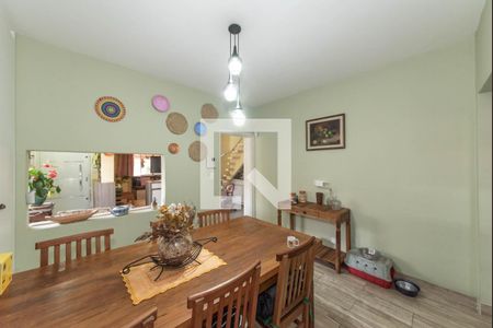 Casa à venda com 234m², 2 quartos e 4 vagasSala de Jantar