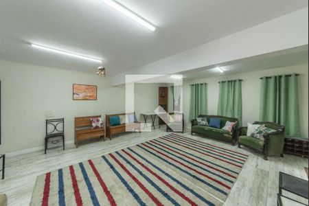 Casa à venda com 234m², 2 quartos e 4 vagasSalão de Festas