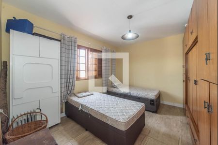 Casa à venda com 234m², 2 quartos e 4 vagasQuarto 1