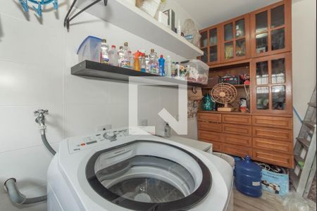 Casa à venda com 234m², 2 quartos e 4 vagasLavanderia