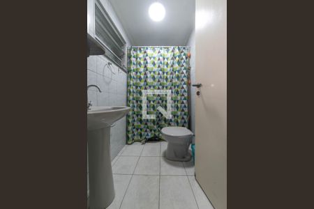 Casa à venda com 234m², 2 quartos e 4 vagasBanheiro da Garagem - Piso Inferior