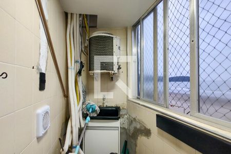 Apartamento para alugar com 103m², 2 quartos e 1 vagaÁrea de Serviço