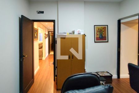 Apartamento para alugar com 103m², 2 quartos e 1 vagaSuite
