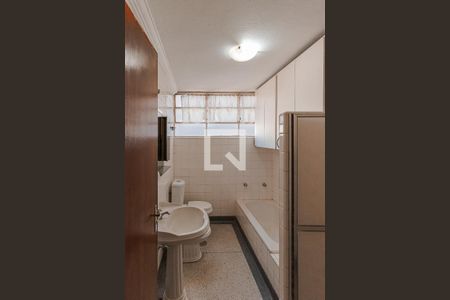 Apartamento à venda com 120m², 3 quartos e sem vagaBanheiro