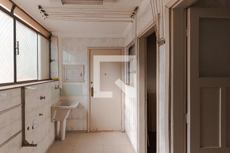 Apartamento à venda com 120m², 3 quartos e sem vagaÁrea de Serviço