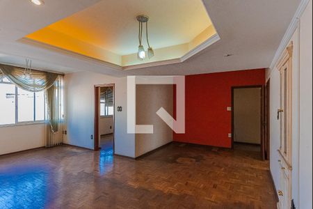 Apartamento à venda com 120m², 3 quartos e sem vagaSala