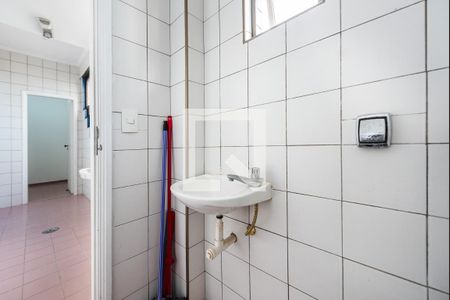 Apartamento para alugar com 116m², 3 quartos e 2 vagasBanheiro de serviço