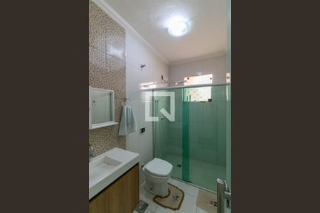 Casa à venda com 130m², 3 quartos e 3 vagasBanheiro