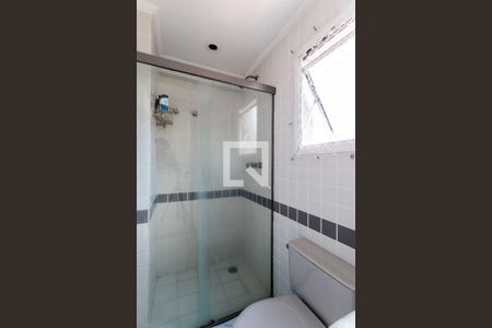 Apartamento à venda com 77m², 2 quartos e 2 vagasBanheiro da Suíte