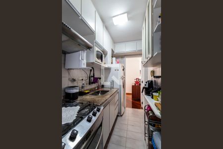 Apartamento à venda com 77m², 2 quartos e 2 vagasCozinha