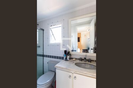 Apartamento à venda com 77m², 2 quartos e 2 vagasBanheiro da Suíte