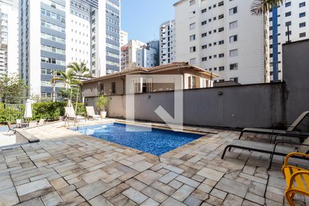 Apartamento à venda com 77m², 2 quartos e 2 vagasÁrea comum - Piscina