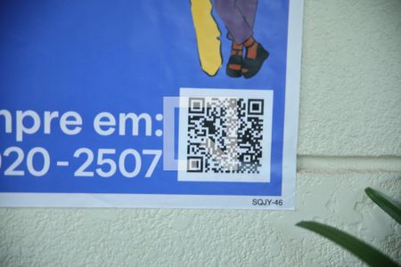 Casa de condomínio à venda com 178m², 4 quartos e 4 vagascodigo qr