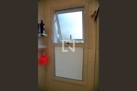 Casa de condomínio à venda com 178m², 4 quartos e 4 vagasBanheiro Social