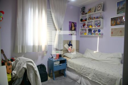 Casa de condomínio à venda com 178m², 4 quartos e 4 vagasSuite 2