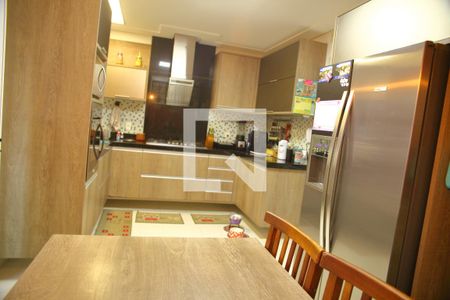 Casa de condomínio à venda com 178m², 4 quartos e 4 vagasCozinha