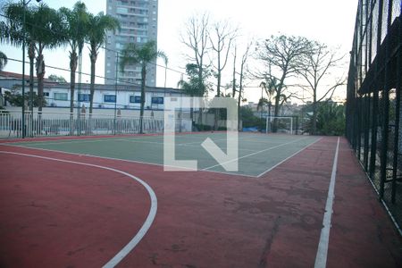 Casa de condomínio à venda com 178m², 4 quartos e 4 vagasQuadra esportiva 2