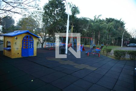 Casa de condomínio à venda com 178m², 4 quartos e 4 vagasÁrea comum - Playground