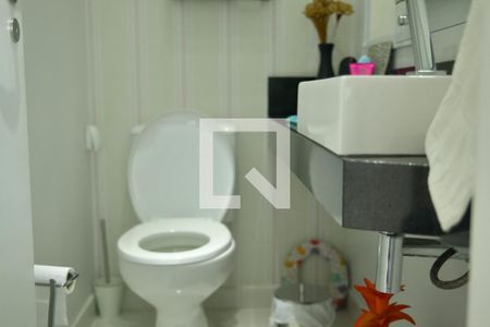 Casa de condomínio à venda com 178m², 4 quartos e 4 vagaslavabo da sala