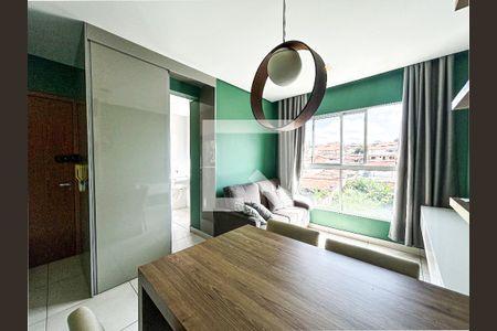 Sala/cozinha de apartamento para alugar com 2 quartos, 50m² em Copacabana, Belo Horizonte