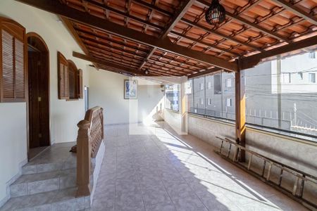 Casa à venda com 110m², 3 quartos e 1 vagaVaranda