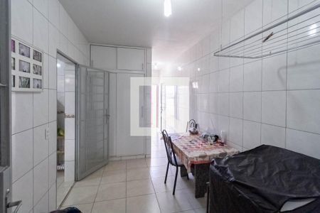 Casa à venda com 110m², 3 quartos e 1 vagaÁrea de Serviço