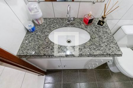 Casa à venda com 110m², 3 quartos e 1 vagaBanheiro social