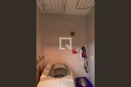 Casa de condomínio à venda com 226m², 4 quartos e 2 vagasÁrea de Serviço