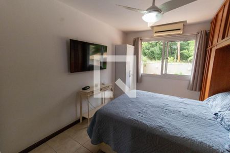 Casa de condomínio à venda com 226m², 4 quartos e 2 vagasQuarto 4