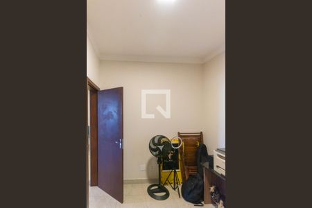 Casa à venda com 120m², 3 quartos e 3 vagasQuarto 2