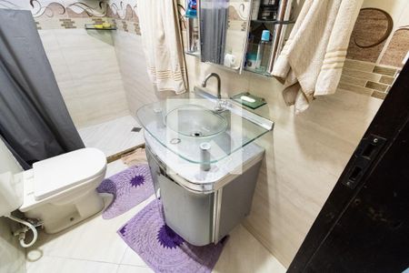 Studio para alugar com 128m², 2 quartos e 2 vagasBanheiro 2