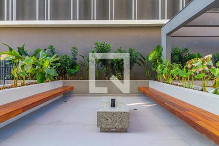 Apartamento para alugar com 24m², 1 quarto e sem vagaÁrea comum - Lareira