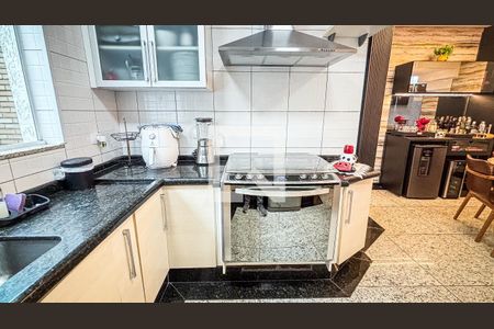 Casa à venda com 161m², 3 quartos e 4 vagasCozinha