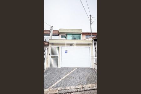 Casa à venda com 161m², 3 quartos e 4 vagasFachada