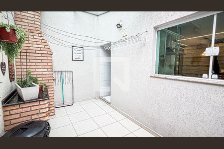 Casa à venda com 161m², 3 quartos e 4 vagasChurrasqueira