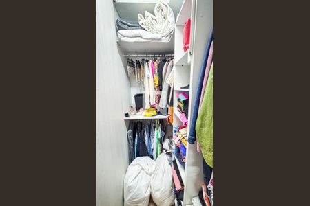 Casa à venda com 161m², 3 quartos e 4 vagasCloset