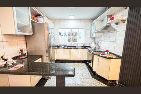 Casa à venda com 161m², 3 quartos e 4 vagasCozinha