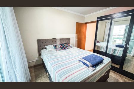 Casa à venda com 161m², 3 quartos e 4 vagasSuíte 2