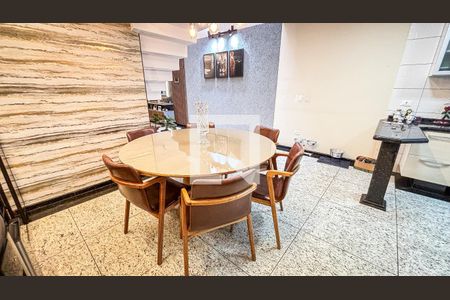 Casa à venda com 161m², 3 quartos e 4 vagasSala de Jantar