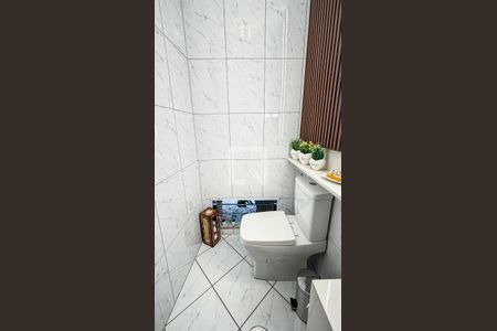 Lavabo de casa à venda com 3 quartos, 161m² em Vila Scarpelli, Santo André
