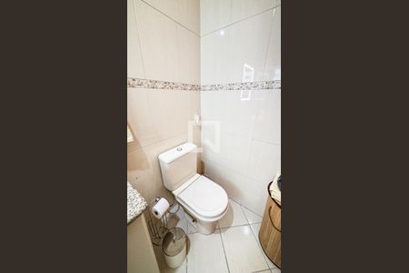 Casa à venda com 161m², 3 quartos e 4 vagasBanheiro da Suíte 1